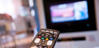 A lejohet shikimi i serialeve që transmetohen në televizion?