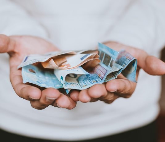 Përmbledhje e rasteve ku duhet dhënë zekatin për pasuri të paluajtshme