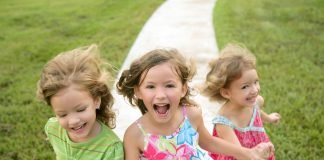 Edukimi dhe rritja e tri bijave