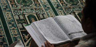 E lexoj Kuranin, por nuk e kuptoj. A kam shpërblim nga leximi?