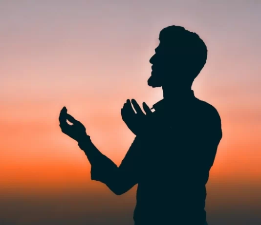 A lejohet të bëjmë dua: “O Allah më dëno në këtë botë se dënimi Yt është më i rëndë në botën tjetër!”?
