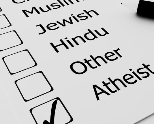 A janë idhujtarë ateistët?