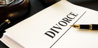 Dua divorc nga burri zullumqar, por ai s’pranon…