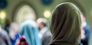 Çka është auret i gruas në mesin e grave?