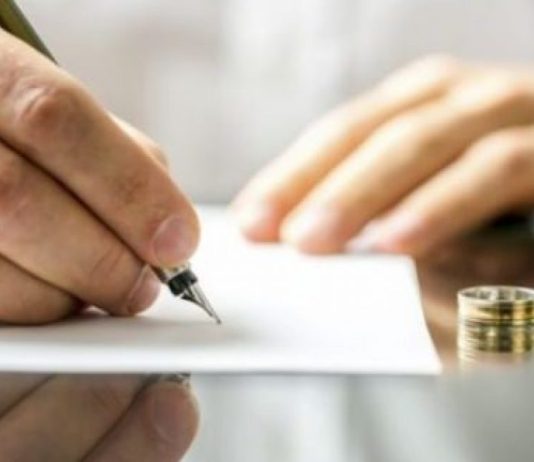 A është e lejuar që një njeri i cili nuk i takon fesë islame të martohet me një vajzë muslimane?