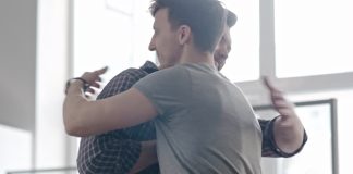 A konsiderohet vizitë farefisnore vizita e baxhanakut?