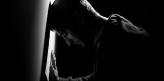 Kam rënë në zina, edhe pse njerëzit më mendojnë të devotshëm