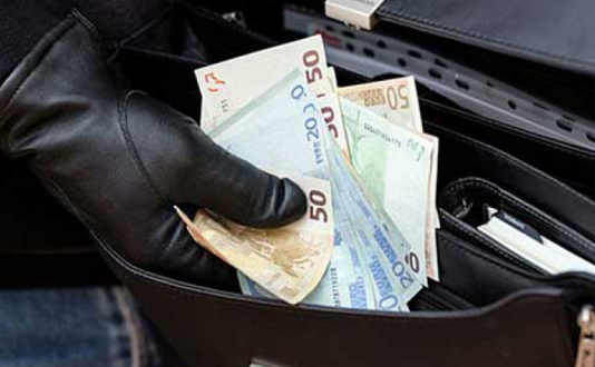 A është e lejuar të merren para me fajde?