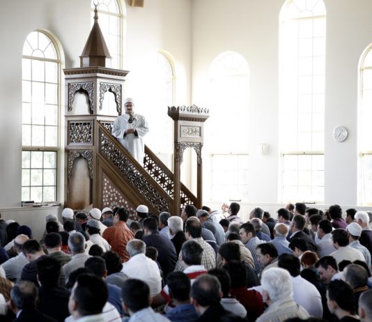 A jep imami selam nga mimberi?