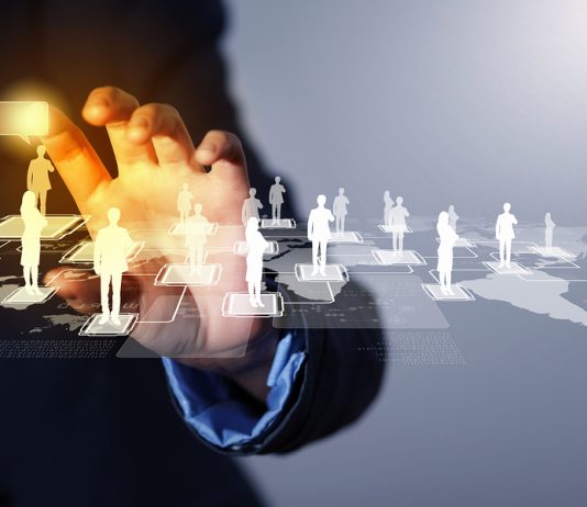 Si ndodhin praktikat e ndryshimit social?