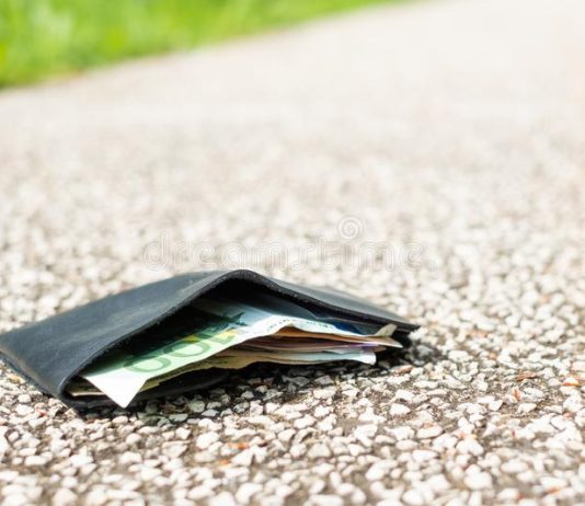 Si ndodhin krizat financiare, inflacioni dhe paraja e letrës?