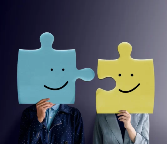 Cili është kufiri mes miqësisë, të qenit koleg dhe dashurisë, në shkollë dhe në punë?