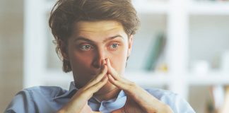 A lejohet ta përdorim fjalën ‘sikur’?