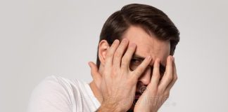 A është mungesë imani frika nga njerëzit?