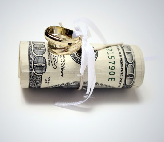 A është rrizku (furnizmi) dhe martesa e shkruar në Pllakën e Ruajtur?