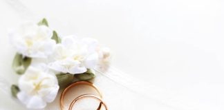 Në cilën dorë mbahet unaza e martesës?