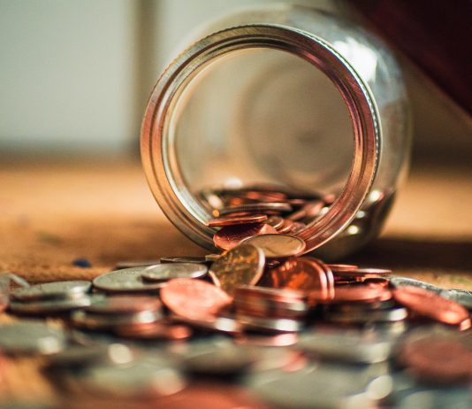 A kemi përgjegjësi nëse u japim para familjarëve dhe ata i shfrytëzojnë në gjëra jo të lejuara?