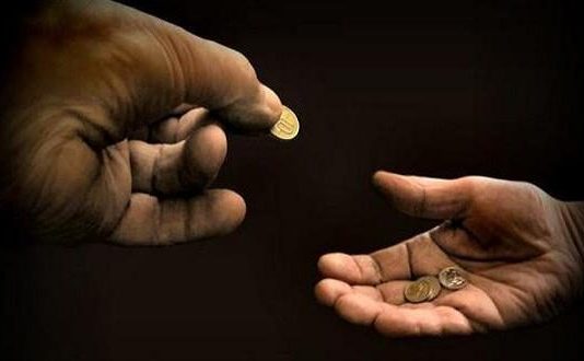 Nëse i dhurojmë të holla një familje nevojtare dhe më pas e kuptojmë që janë keqpërdorur ato para, si të veprojmë?