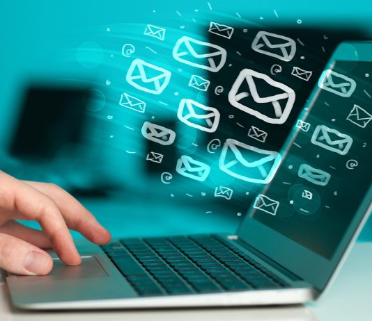 A lejohet të shpërndajmë email-a për marketing të produkteve nëpërmjet postës elektronike?