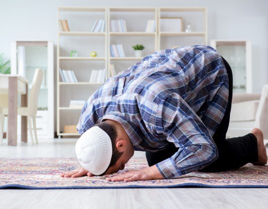 A duhet ta përsërisim namazin nëse nuk jemi të sigurt se e kemi bërë nijet?