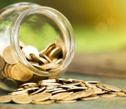 A ka mundësi që kur të jap sadaka ta bëj nijet për më shumë persona?