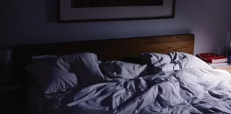 A duhet vepruar kështu para gjumit?