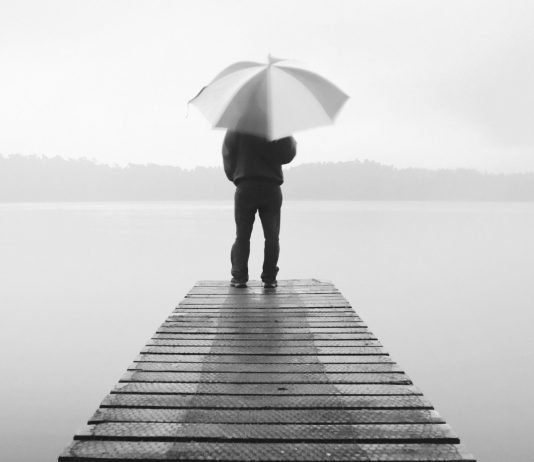 Ai ka frikë të takohet me njerëz