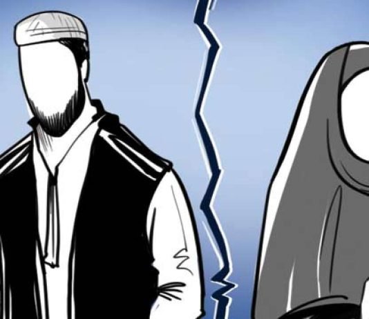 A mund të kërkojë divorc nëse burri i saj merr një grua të dytë?