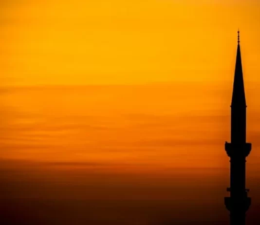 A konsiderohet zbritja e Ademit, alejhi selam, në tokë si dënim për të dhe pasardhësit e tij?!