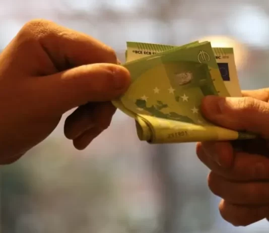 A lejohet të jap ryshfet për ta marr lejen e vozitjes?