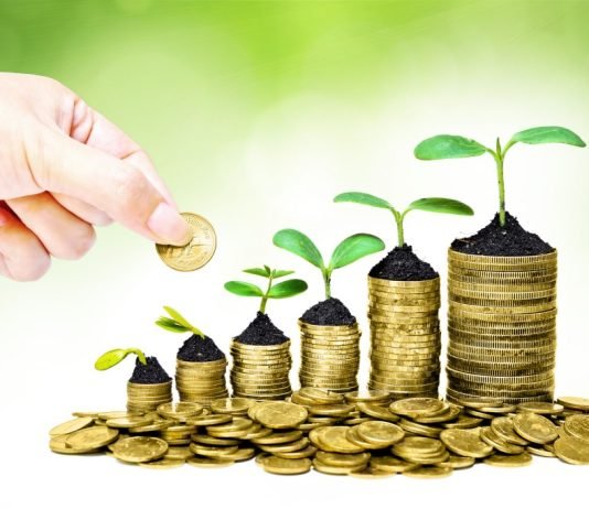 A mundem me jap sadaka në emër të babait tim të vdekur, a i shkon sevapi atij?