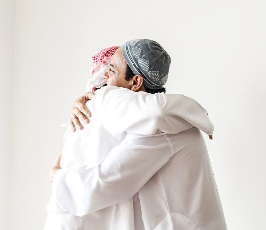 A i lejohet muslimanit të mbaj inat me të tjerët?