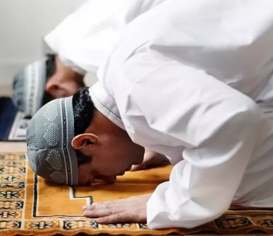 18 Dobitë e Namazit – Ibn Kajjim el-Xheuzijje