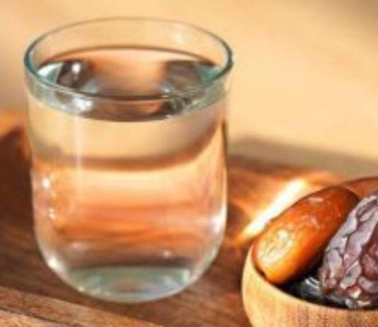 A mund të hajë dhe të pijë gruaja gjatë menstruacioneve apo lehonisë në Ramazan?