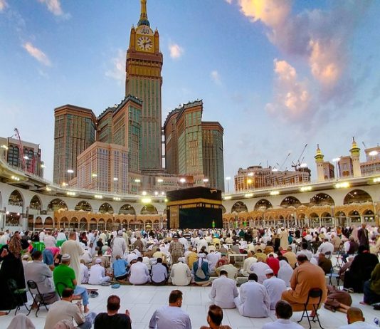 Disa dilema të paqëndrueshme tek disa të rinjë pse e vonojnë haxhin?