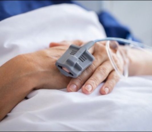 Të sëmurët shpesh e shtyjnë faljen e namazit, duke thënë se do t’i falin kaza pas shërimit ose se nuk mund të jenë të pastër. Si do t’i orientonit?