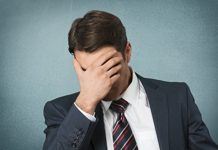 Si ta këshillojmë atë që megjithëse agjëron, ai prapë masturbon?