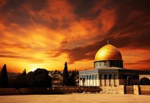 A është e vërtetë se Isai (alejhi-selam) është ende gjallë në qiellin e tretë? Ai nuk u kryqëzua? Ai do të kthehet në tokë përsëri? A do të kthehet si një profet apo një njeri i thjeshtë?