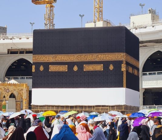 Lënia e suneteve të rregullta në Meke për atë që është udhëtar?!