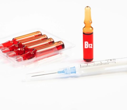A e prishin agjërimin injeksionet intravenoze ose nënlëkurore të vitaminave, si injeksionet e vitaminës B12?