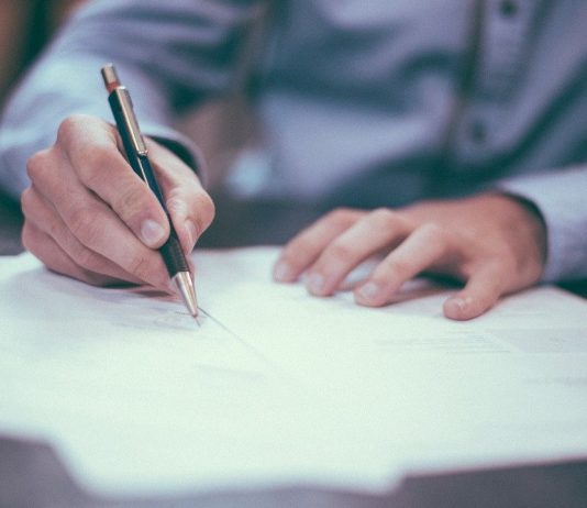 Çfarë është autorizimi (El-Uekale) dhe cili është gjykimi i tij në Islam?